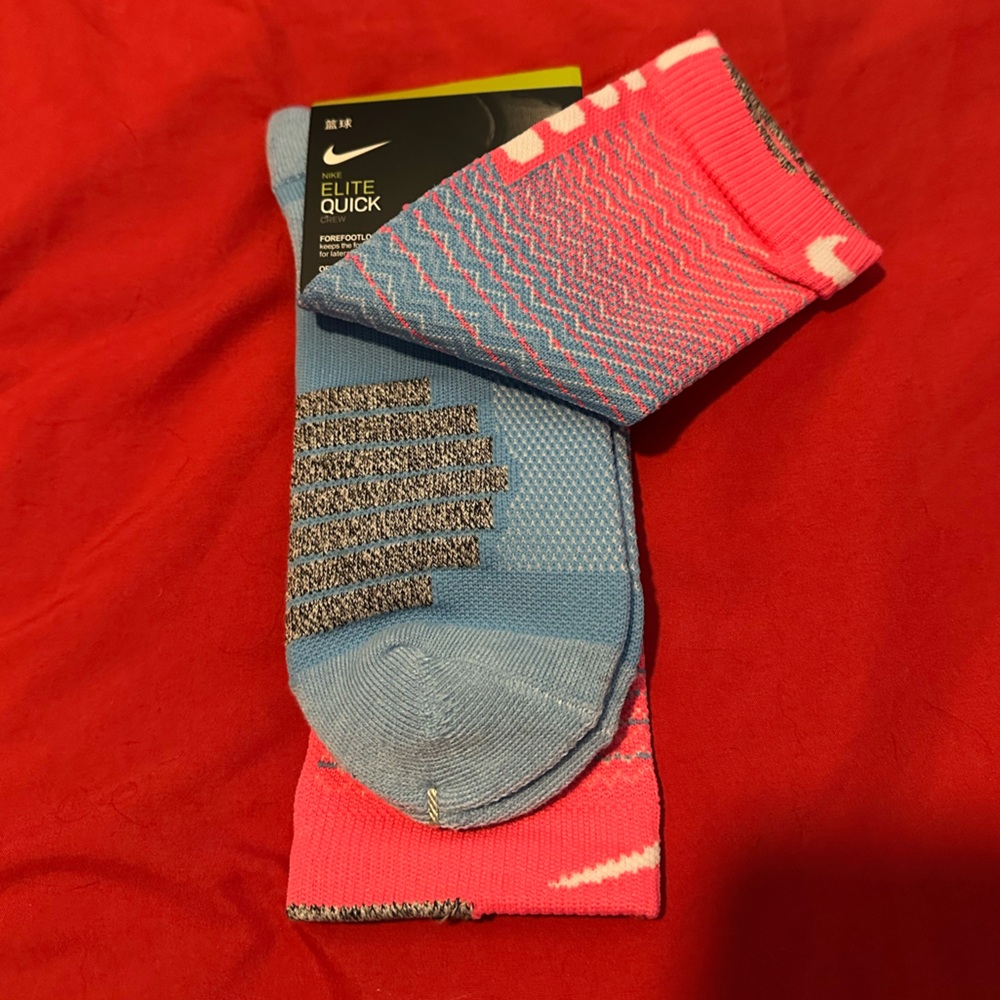 NWT NBA Elite Quick Athletic Socks - Pink and Blue - Picture 3 of 4